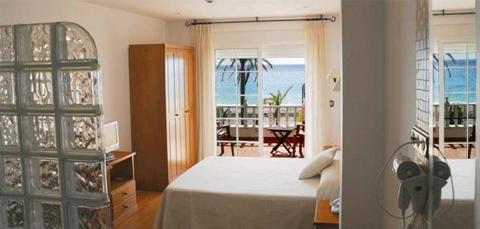 Hotel Donde Caparros Carboneras Oda fotoğraf